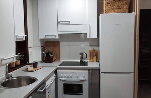 Castiello de Jaca Apartment | Apartment with Garden and Parking in Castiello de Jaca
