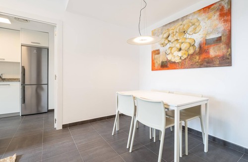 Roques Daurades Apartment | Apartment with sea front views and pool 1min beach