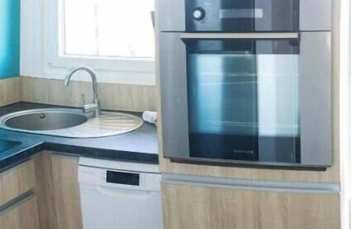 Port Apartment | Apartment with 180-degree sea view, Calais beach 200 meters away.