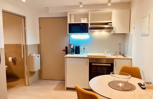 Leonberg Apartment | Apartment with 2 bedrooms