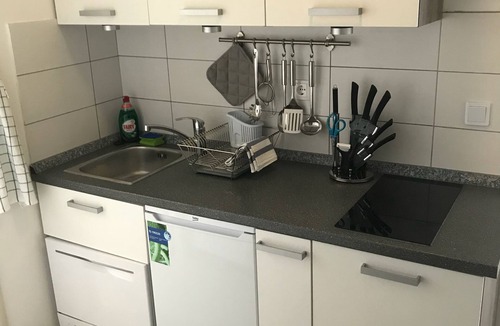 Betina Apartment | Apartment with a beautiful lake view - right on the sea -