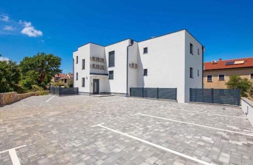 Vantacici Apartment | Apartment with A - C in Malinska-Insel Krk 57643