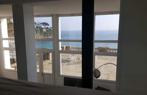 Dinard Apartment | Apartment with a terrace with sea view