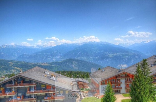 Anzere Apartment | Apartment with an entrance corridor, 1 bedroom with a double bed, 1 bedroom with 2 single beds,1 dou