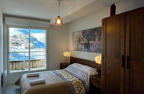 Arette Apartment | Apartment with balcony 150m from the slopes