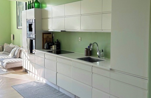 Sydhavnen Apartment | Apartment with design classics in Sydhavn