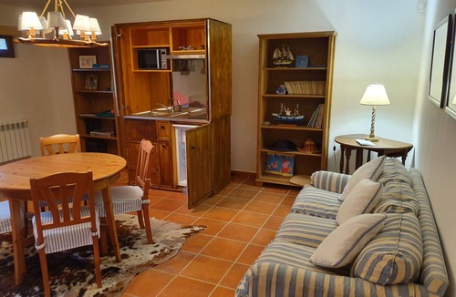 Somo Apartment | APARTMENT WITH ENTRANCE THROUGH GARDEN IN PRIVATE URBANIZATION 5 MIN FROM THE BEACH