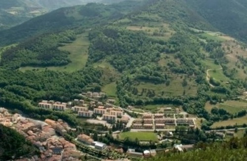 Ribes De Freser Apartment | Apartment with hydromassage in Eastern Pyrenees
