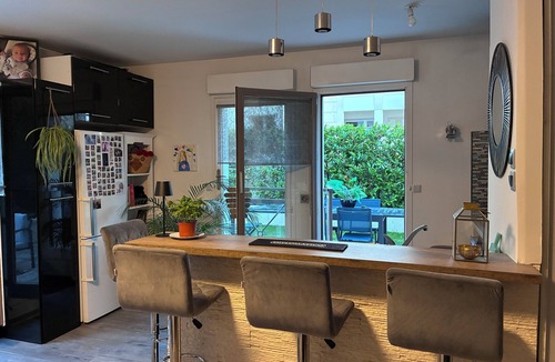 Rueil-Malmaison Apartment | Apartment with south-east terrace, in the center of Rueil
