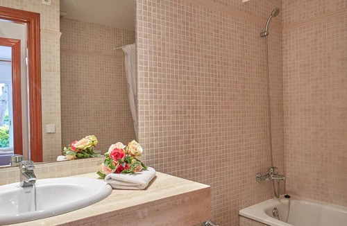 Pals Apartment | Apartment with garden & pool - 800 m Pals beach (SG2 2H AC 207)