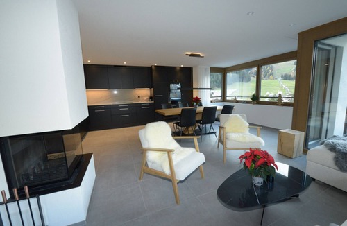 Churwalden Apartment | Apartment with hotel spa and pool