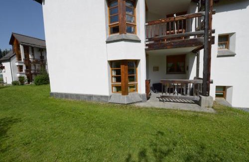 Lenzerheide Apartment | Apartment with hotel spa and pool