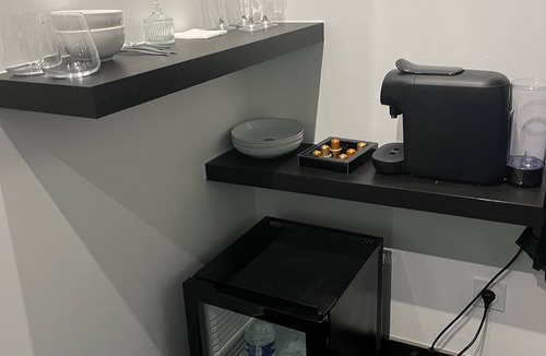 Quartier Vieux Marche-Cathedrale Apartment | Apartment with jacuzzi | La Perle Noire