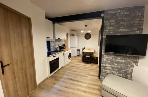 Montalbert Apartment | Apartment with large terrace on the ground floor Ski in, Ski out - Cosy and Industrial
