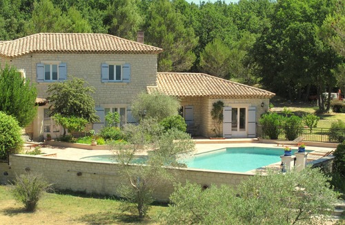 Lauris Cottage | Apartment with large terrace and pool access