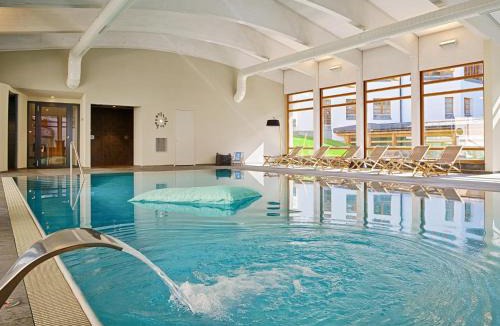 Lenzerheide Apartment | Apartment with mountain view and spa access