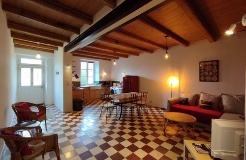 Basse-Rentgen Apartment | Apartment with old-world charm