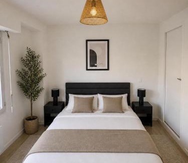 Cholet Apartment | Apartment with outdoor space