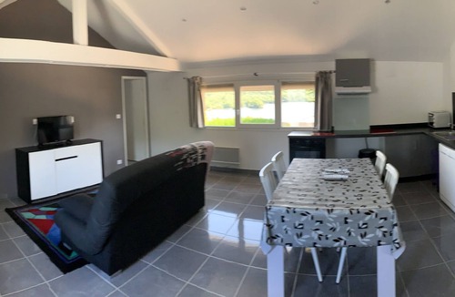 Aydat Apartment | Apartment with panoramic view of Lake Aydat