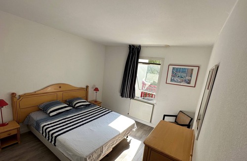 Le Pouliguen Apartment | Apartment with pool close to the sea