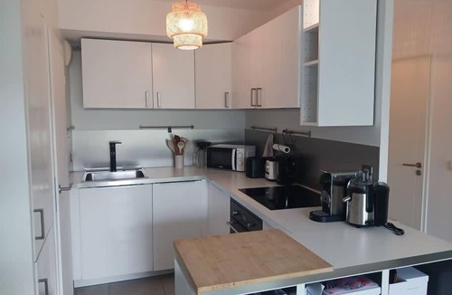 Le Cres Apartment | Apartment with pool and jacuzzi