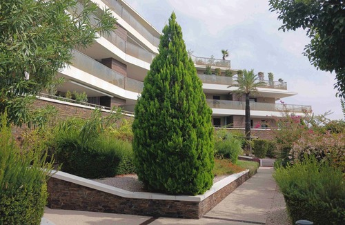 Le Cres Apartment | Apartment with pool and jacuzzi