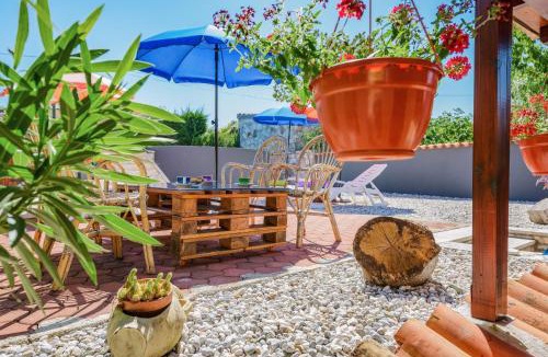 Strpacici Apartment | Apartment with pool Visnjan