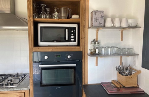 Albens Apartment | Apartment with private pool