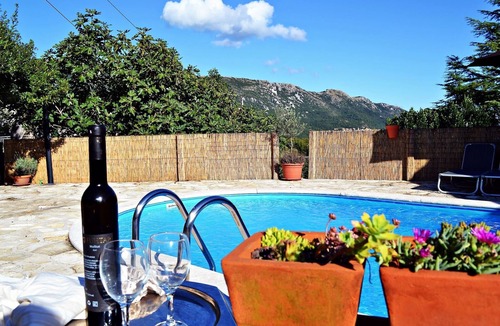 Krsan Apartment | Apartment with Private Pool, Mountain View