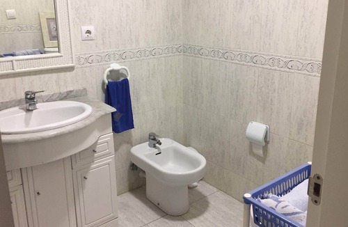 Daimuz Apartment | APARTMENT WITH SALINIZED SWIMMING POOL 100 M FROM THE SEA.