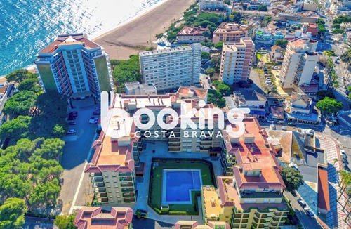 Platja d'Aro Apartment | APARTMENT WITH SEA VIEW, WIFI AND COMMUNITY POOL, VERY CLOSE TO EVERYTHING