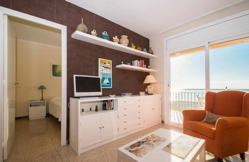 Canet de Mar Apartment | Apartment with Sea View, Terrace, and Beachfront Location