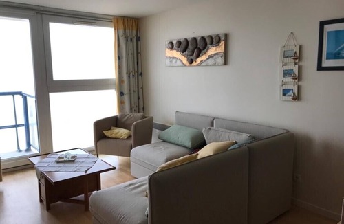 Bray-Dunes Apartment | Apartment with sea view