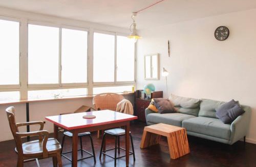 Flandres Apartment | Apartment with stunning views in Paris