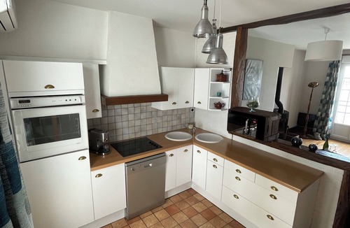 Le Treport Apartment | Apartment with terrace for 4 with a magnificent view of the port of Tréport