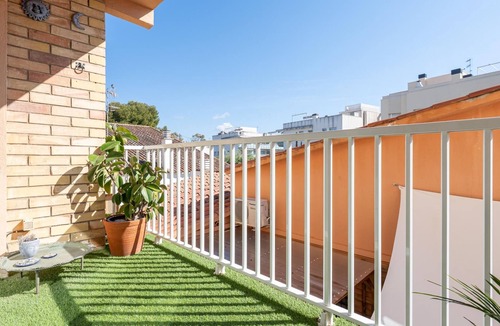 Cubelles Apartment | Apartment with terrace 250m beach and train