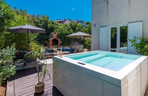 Babin Kuk Apartment | Apartment with terrace and mini pool Green Gold