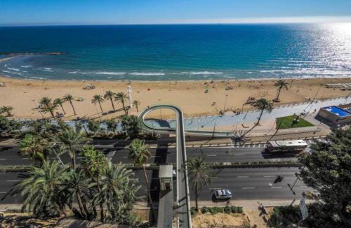 Raval Roig Apartment | Apartment with Terrace and Sea View