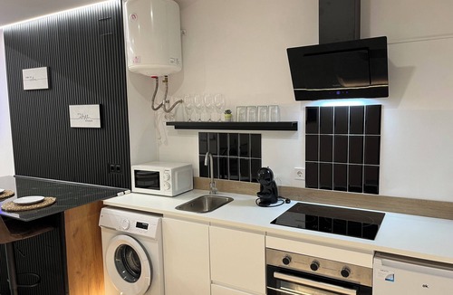 San Anton Apartment | Apartment with terrace next to Plaza de Toros