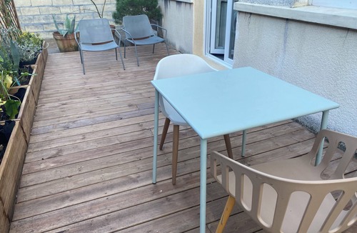 Talence Apartment | Apartment with terrace