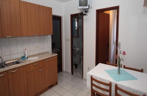 Cres Apartment | Apartment with two bedrooms and terrace double bed
