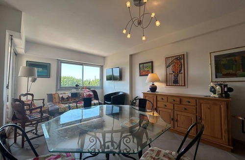 Razimbaud Apartment | Apartment with view, quiet and comfort in Narbonne
