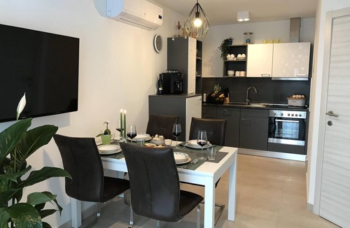 Zagore Apartment | Apartment with XXL terrace and infinity pool !