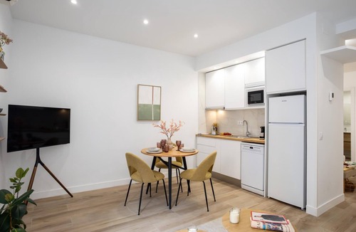 Pacifico Apartment | Apartment + Work Area in Retiro