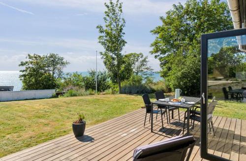 Ronne Apartment | Apartment Yari - 50m from the sea by Interhome