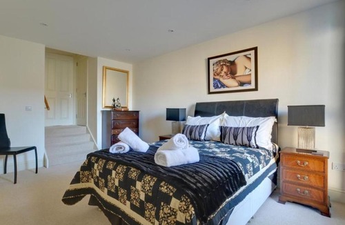 Broadstairs Apartment | Apartment Yorkie by Interhome