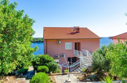 Blato Apartment | Apartment Zak - 30m from beach; A2(2+2) Mia - Cove Karbuni (Blato), Island Korcula, Croatia