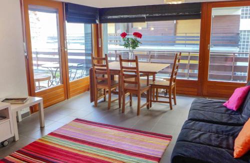 Saint-Pierre-de-Clages Apartment | Apartment Zanfleuron A1 by Interhome