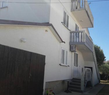 Povljana Apartment | Apartment Zdenka
