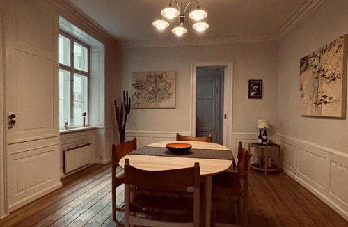 Copenhagen City Centre Apartment | ApartmentInCopenhagen Apartment 400